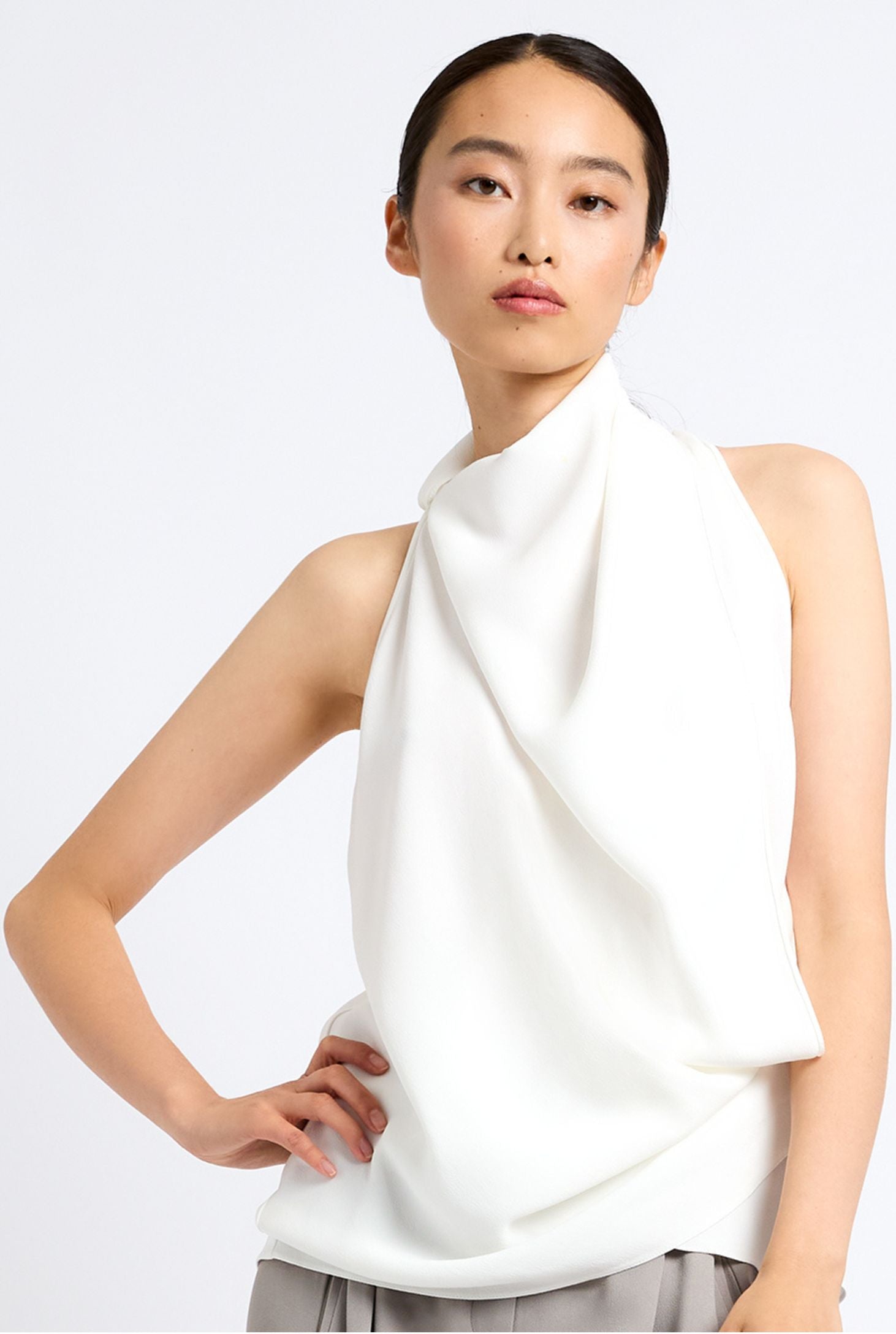 ASIDIAE TRANSFORMER BLOUSE WHITE