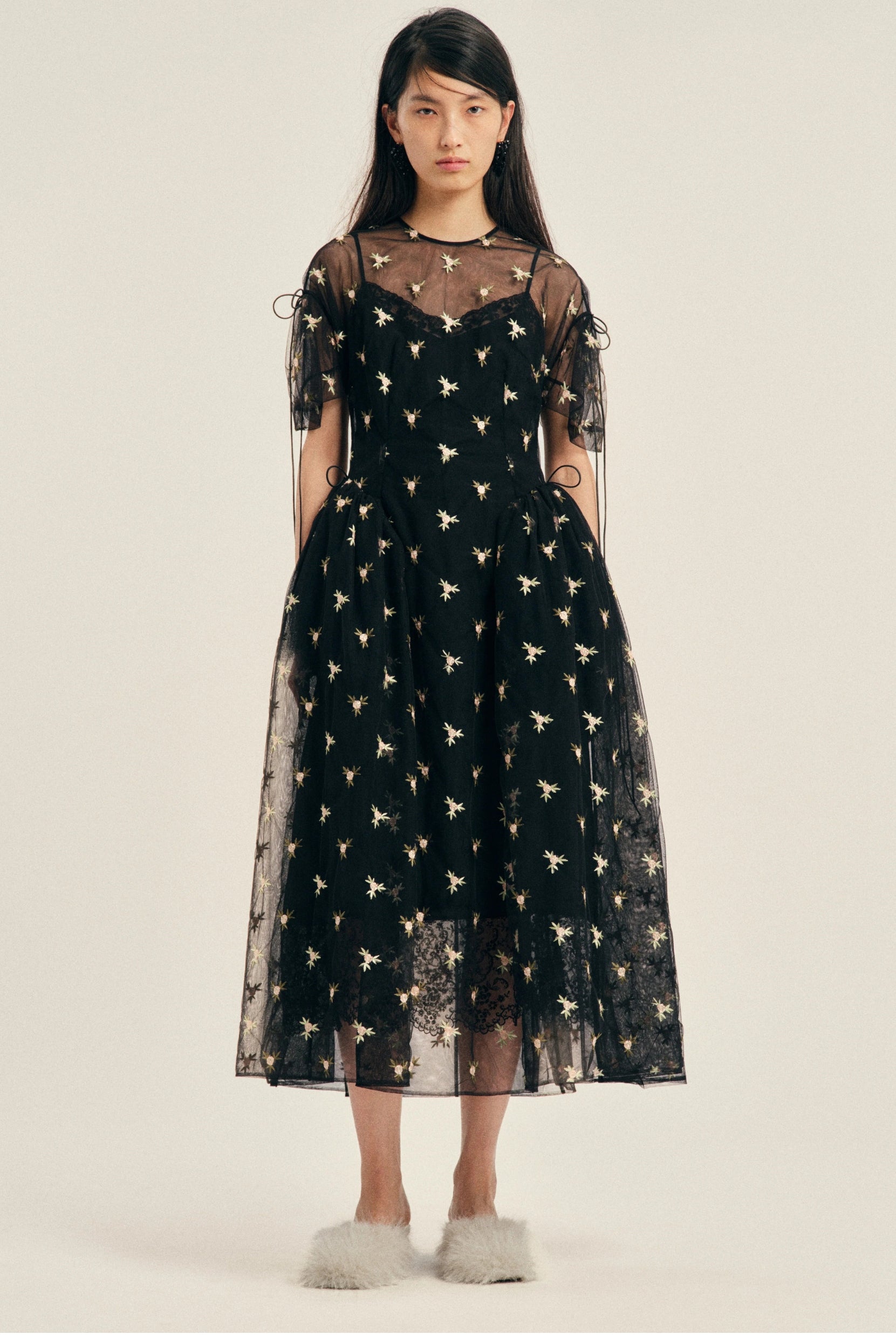 PUFF SLEEVE CORD HIP DRESS