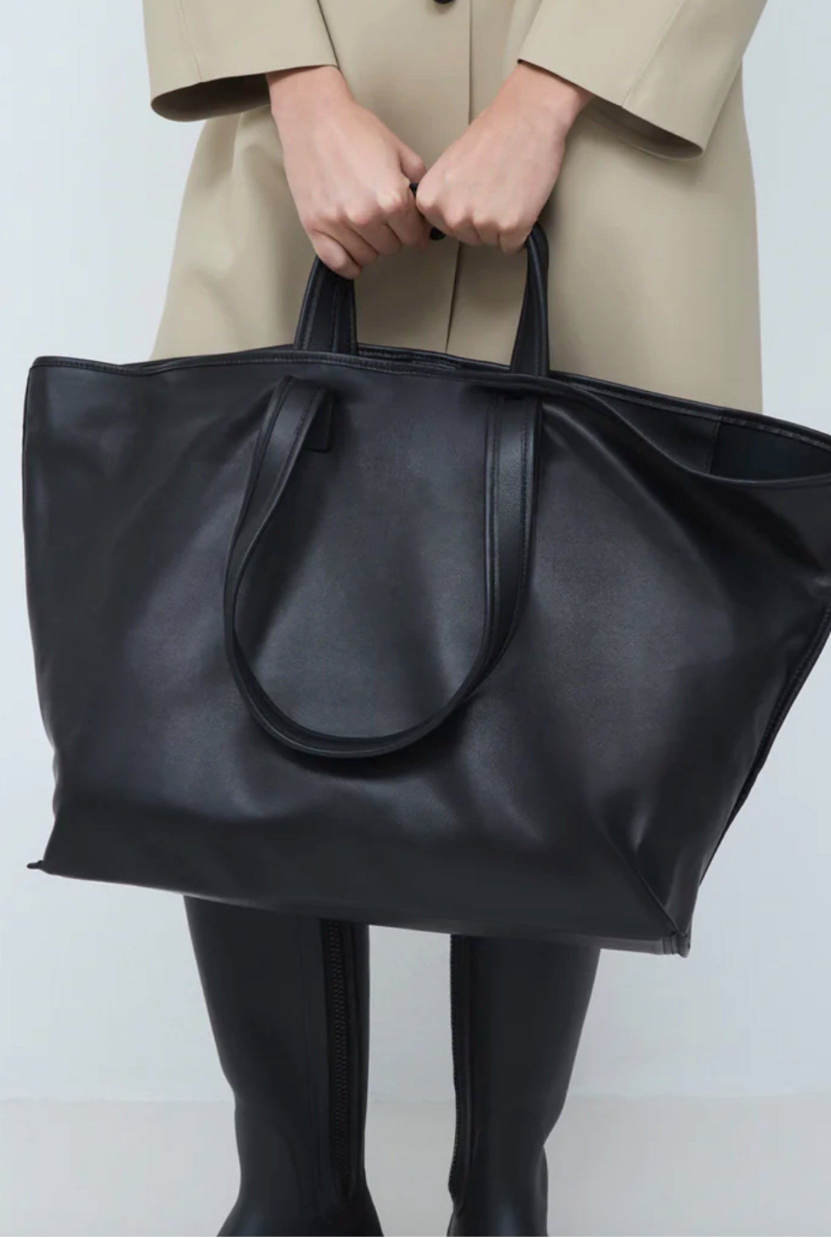 Tote Calf Leather