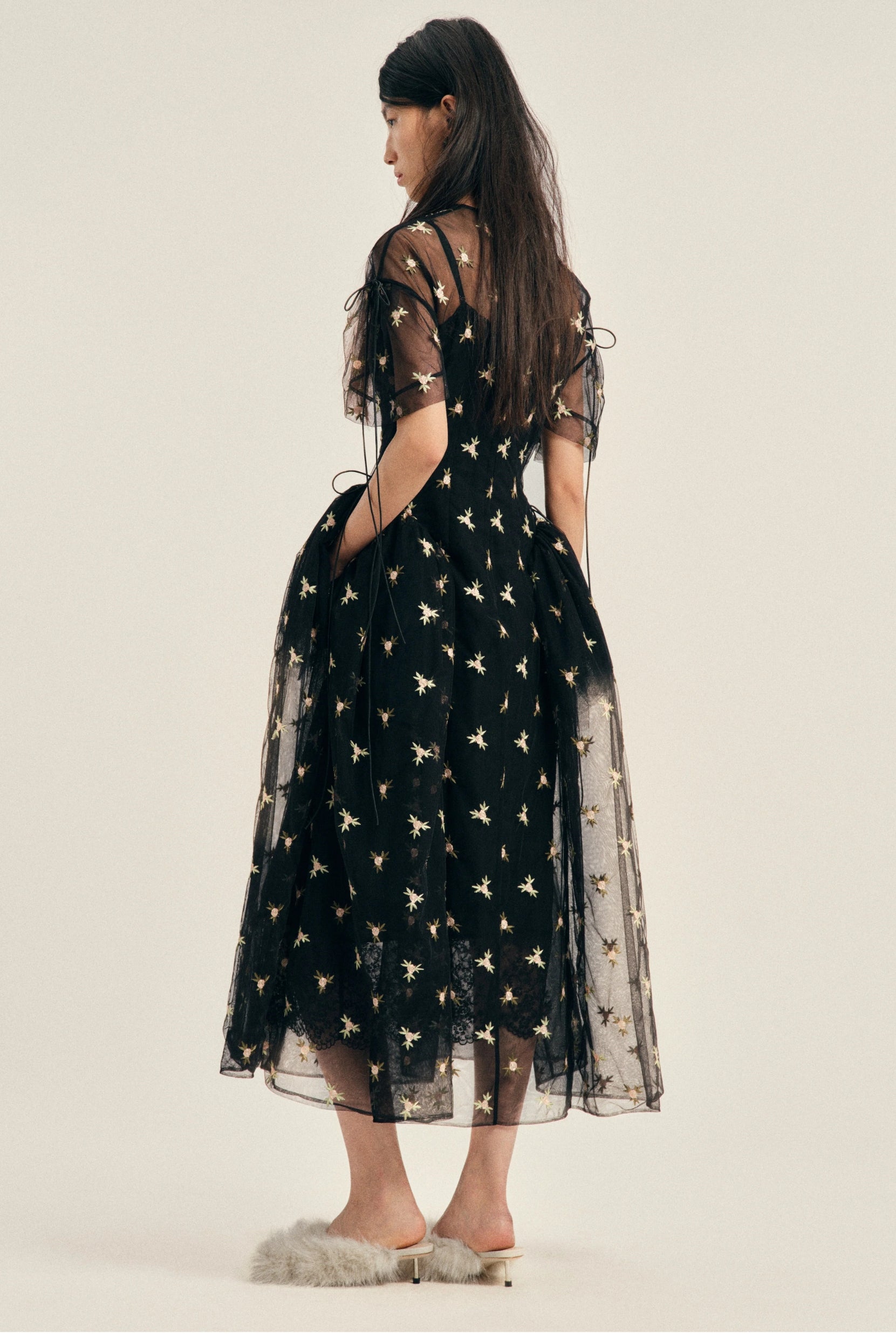 PUFF SLEEVE CORD HIP DRESS