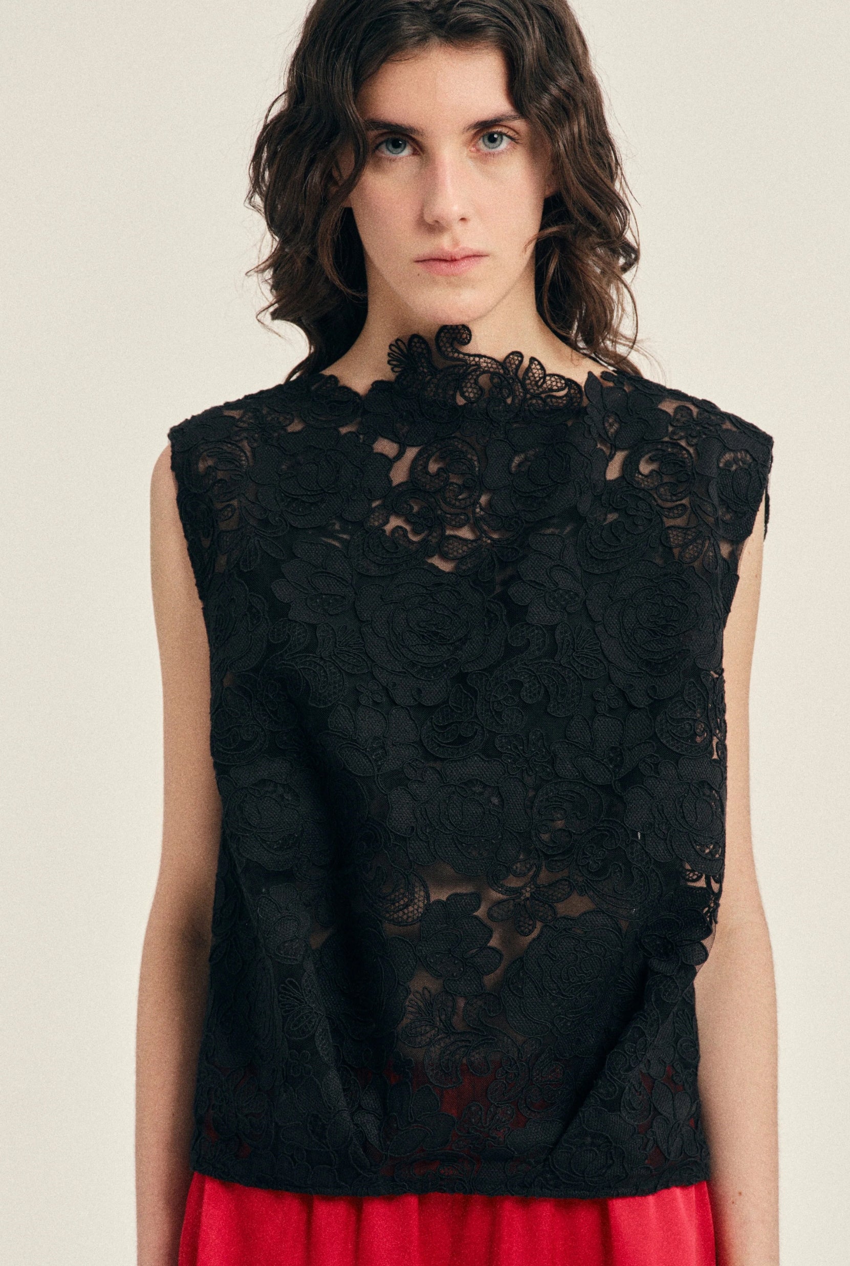 BOXY SMOCK TOP BLACK