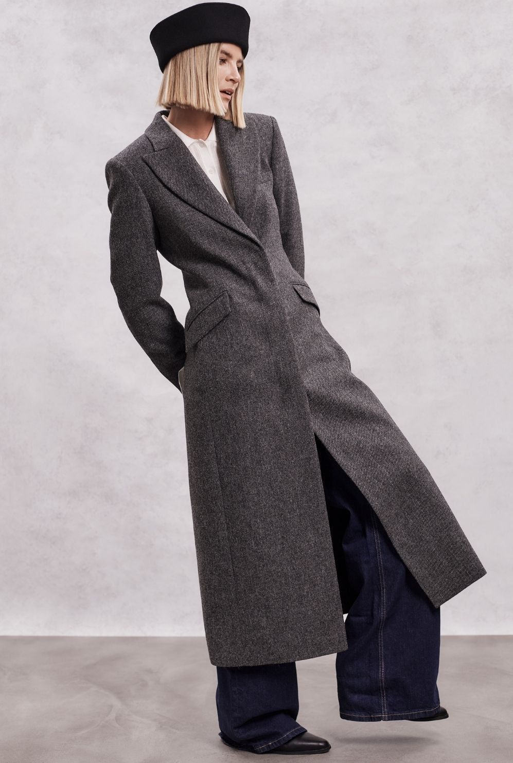 Loic Coat