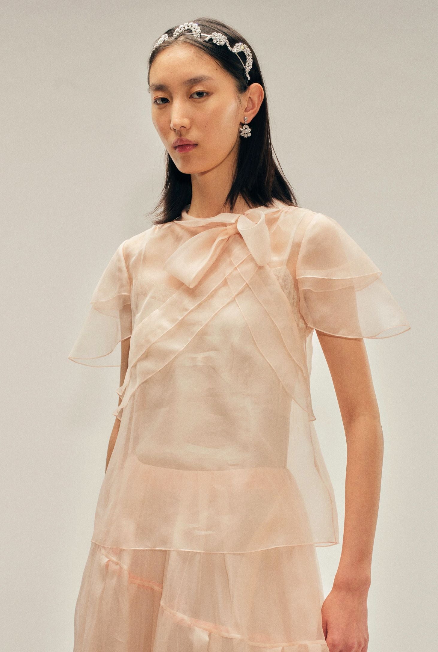 SHEER PETAL BOW SASH TOP